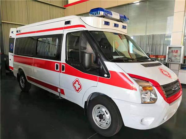苍溪县福特V362救护车